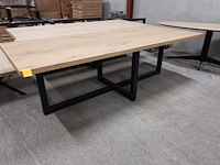 Eiken tafel - afbeelding 1 van  4