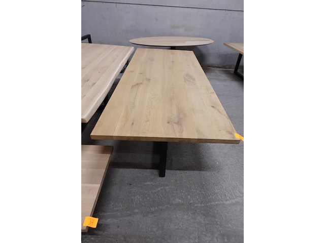 Eiken tafel - afbeelding 2 van  4