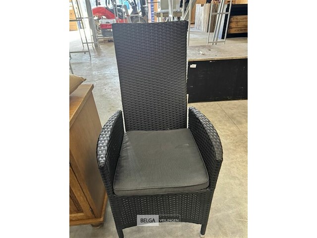 Eiken tv-kast + koffer + tuinstoel - afbeelding 4 van  6