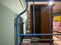 Eiken tv-meubel - afbeelding 2 van  3