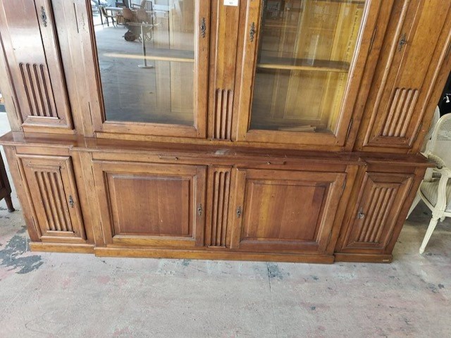 Eikenhouten bibliotheekkast flamant met 2 glazen deuren en 6 eikenhouten deuren camille&vence, eiken ladenkast met 4 laden, spiegel in houten kader - afbeelding 12 van  12