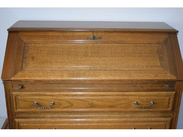 Eikenhouten secretaire met 3 lades en 1 valdeur - afbeelding 2 van  4