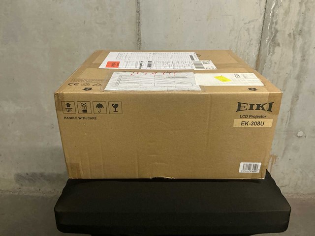 Eiki ek-308u beamers & projectie - afbeelding 3 van  4