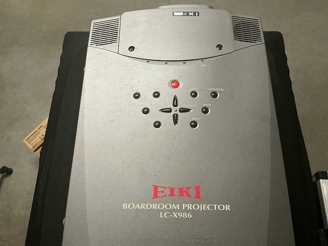 Eiki lc-x986 boardroom projector beamers & projectie - afbeelding 2 van  3