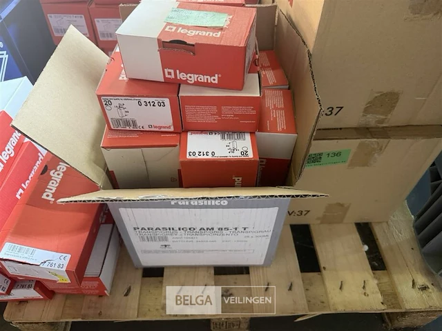Einddeksel legrand dlplus (20 st/doos-24 dozen) - afbeelding 1 van  7