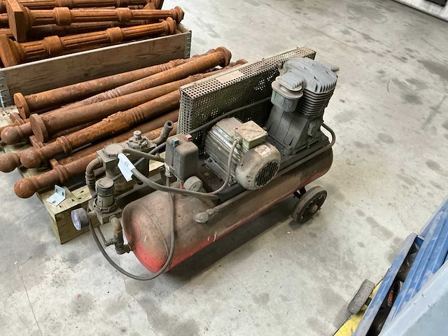 Einhell luchtcompressor - afbeelding 1 van  3