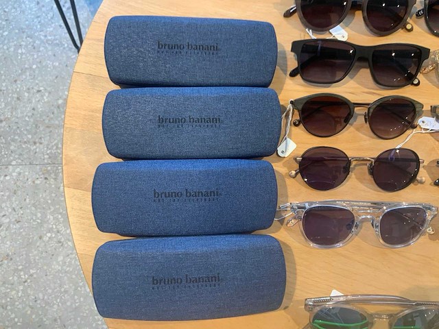 Einstoffen / bruno banani designer zonnebril (14x) - afbeelding 7 van  11