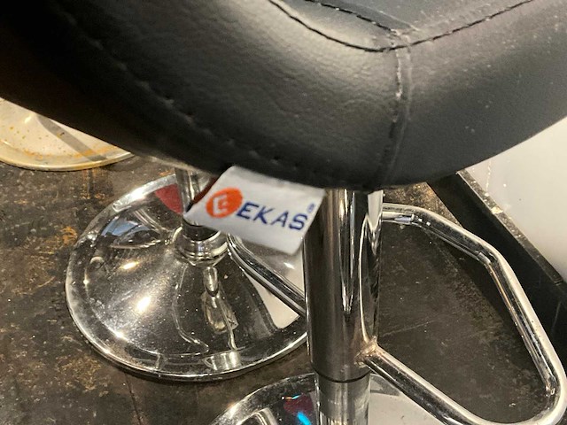 Ekas barkruk (4x) - afbeelding 4 van  5