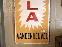 Ekla vandenheuvel emaille - afbeelding 4 van  6