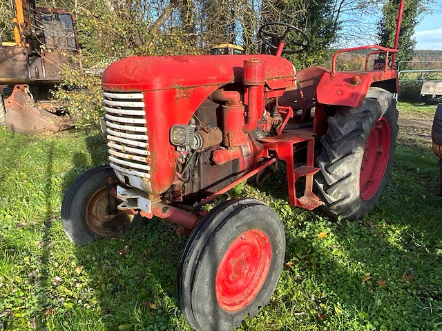 Elan champion antieke tractor - afbeelding 1 van  29