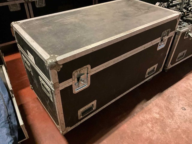 Elation rayzor beam 2r movinghead (8x) - afbeelding 4 van  6