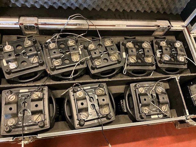 Elation rayzor q12 movinghead (8x) - afbeelding 5 van  8