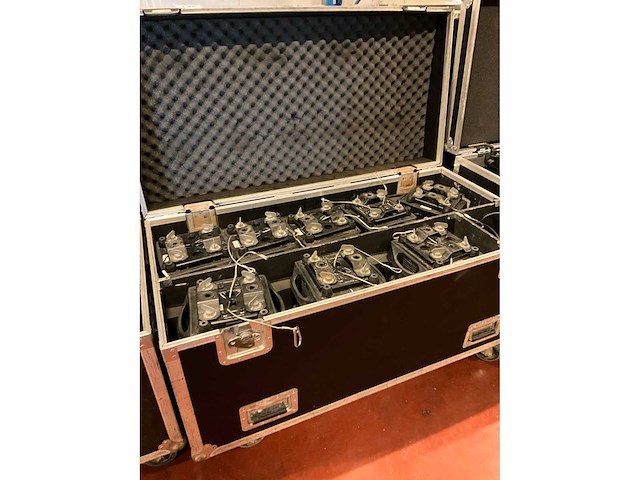 Elation rayzor q12 movinghead (8x) - afbeelding 7 van  8