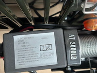 Elctrische jeep - afbeelding 7 van  8