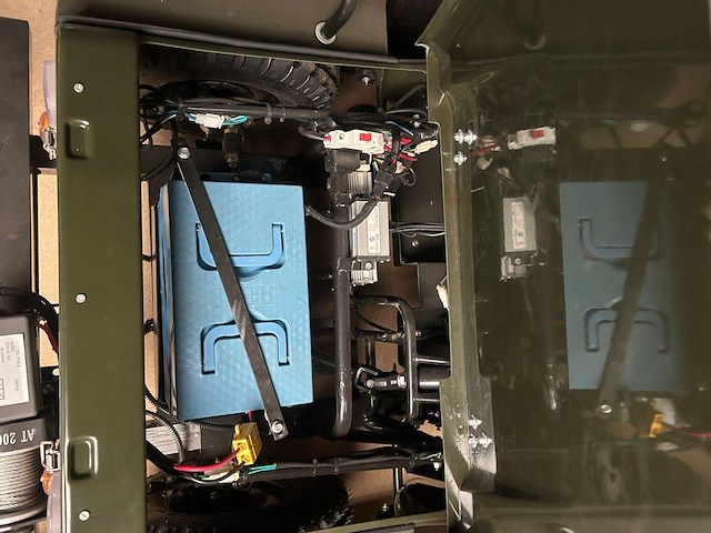 Elctrische jeep - afbeelding 8 van  8