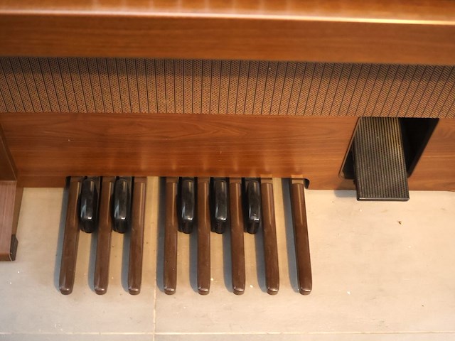 Electone elektrische piano - afbeelding 3 van  11