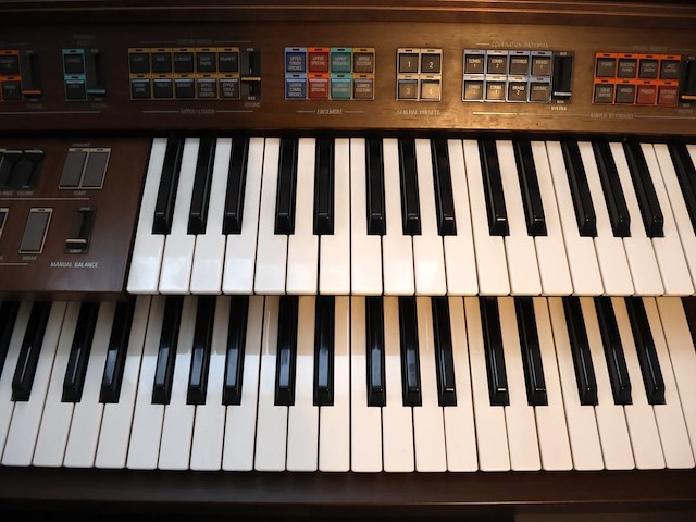 Electone elektrische piano - afbeelding 10 van  11