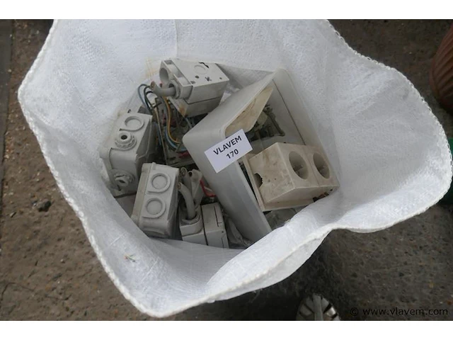 Electriciteits materiaal - afbeelding 1 van  1