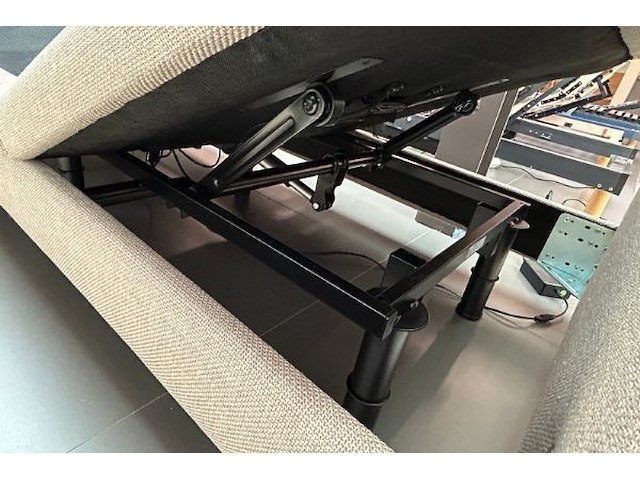 Electrische boxspring - afbeelding 6 van  10