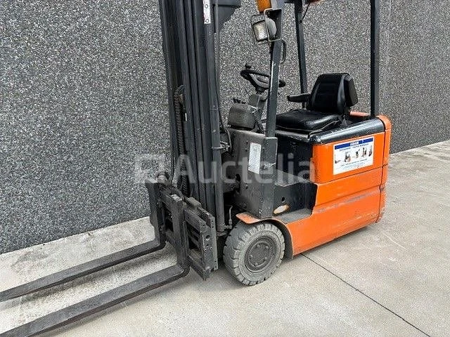 Electrische driewieler vorkheftruck heli cpd 15s (2003 / 0601550114) - afbeelding 3 van  10