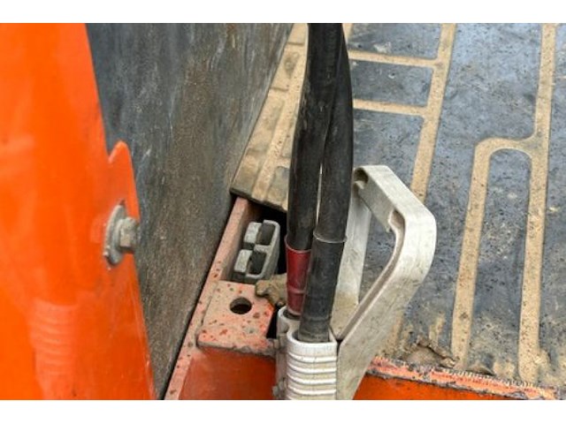 Electrische heftruck - afbeelding 13 van  22