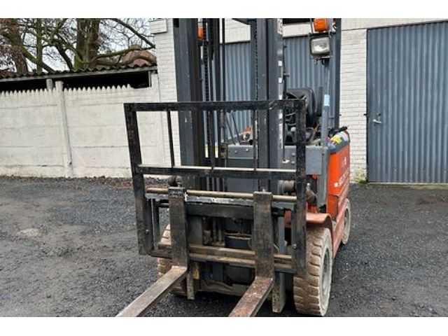 Electrische heftruck - afbeelding 12 van  22