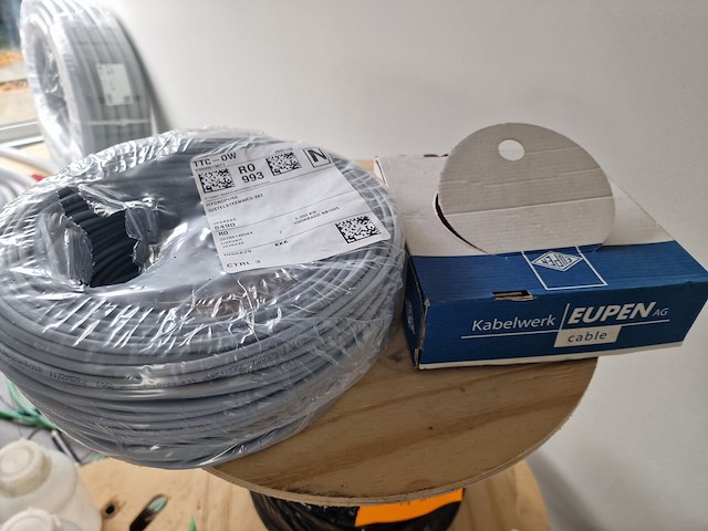 Electrische kabel en waterdarmen - afbeelding 5 van  11