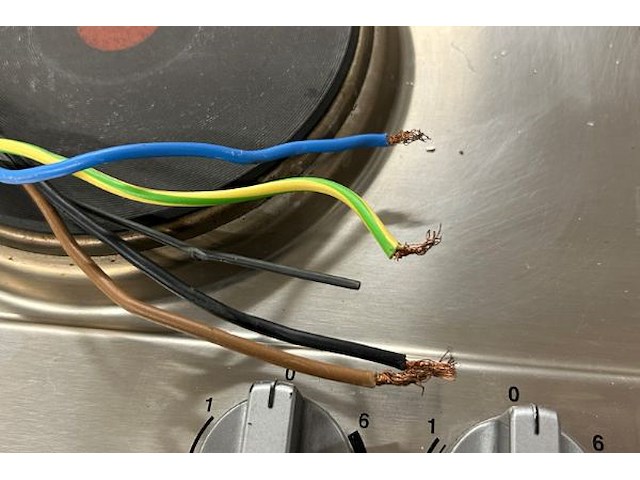 Electrische kookplaat zanussi - afbeelding 5 van  7