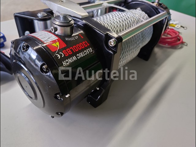 Electrische lier 12 volt 5800kg - afbeelding 1 van  13