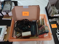 Electrische nietmachine met nietjes - afbeelding 1 van  1