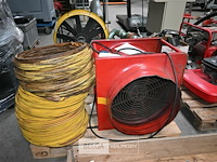 Electrische rookzuiger met aanzuigslangen - afbeelding 2 van  5