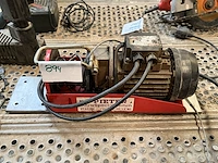 Electrische takel stark