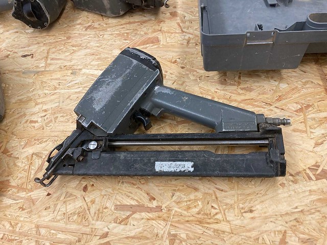 Electrische toestellen voor klussen (met tafels) - afbeelding 7 van  61