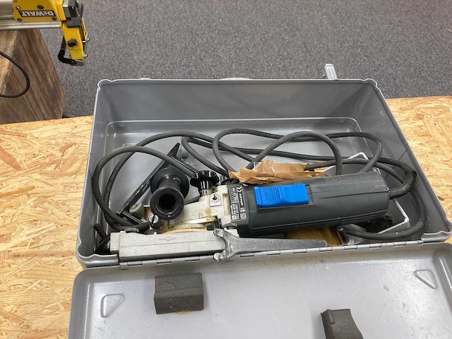 Electrische toestellen voor klussen (met tafels) - afbeelding 16 van  61