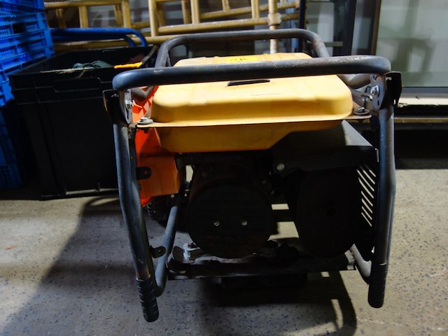 Electrogroep - afbeelding 3 van  3