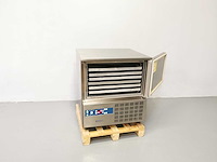 Electrolux - eabp0071 - blastvriezer - afbeelding 2 van  2