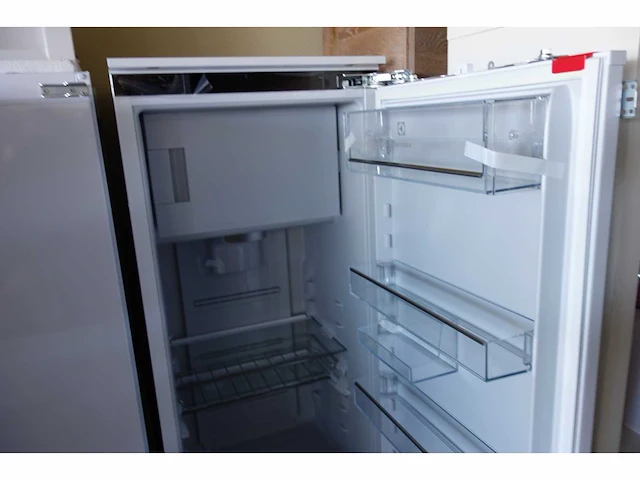 Electrolux - ik2805szl - koelkast - afbeelding 4 van  6