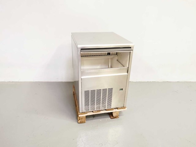 Electrolux - m9286 - ijsblokjesmachine - afbeelding 2 van  2