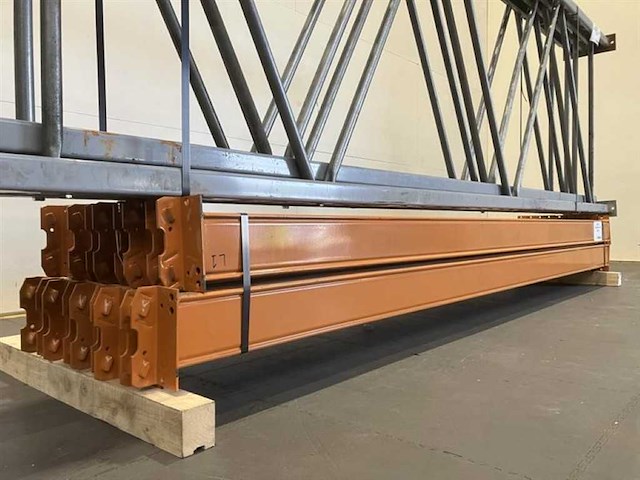 Electrolux - palletstelling - pallet racking - afbeelding 1 van  4