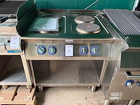 Electrolux 4-spit fornuis rvs elektrisch - afbeelding 1 van  3