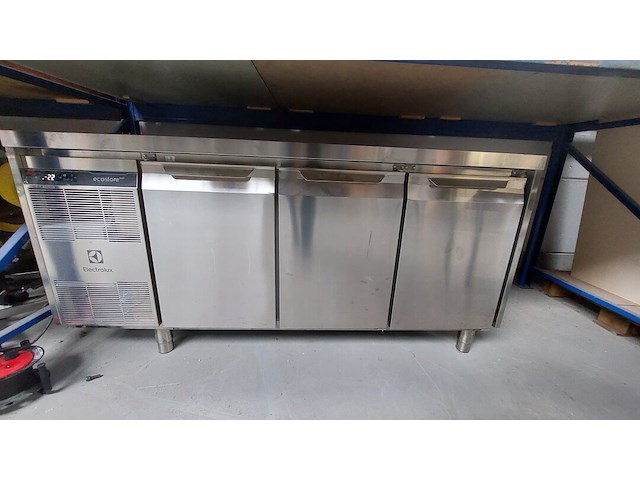 Electrolux eh3kbaaa vrieswerkbank/ vriezer 440 lt,3 doors - afbeelding 1 van  7