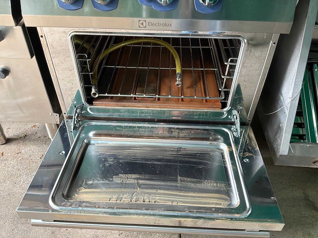 Electrolux fornuis met lavagrill gasgestookt - afbeelding 4 van  5