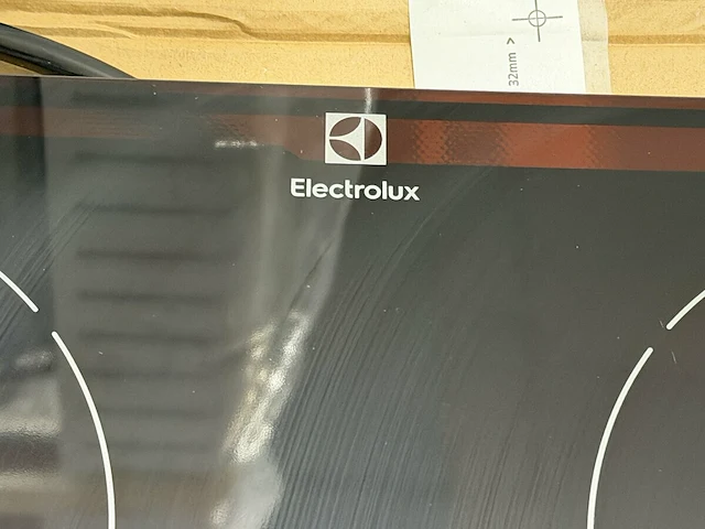 Electrolux inductiekookplaat - afbeelding 3 van  5