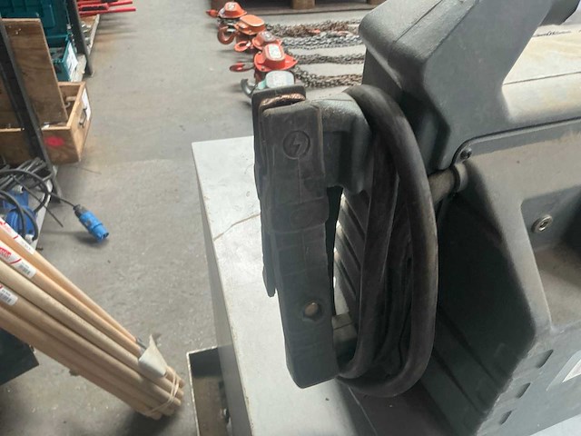Electroman 5000 startbooster - afbeelding 4 van  6