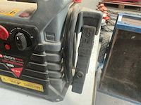 Electroman 5000 startbooster - afbeelding 4 van  5