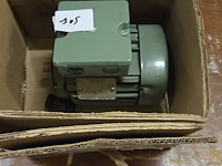 Electromotor - afbeelding 1 van  2