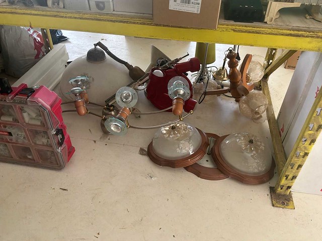 Electronica, spots, schroeven, werkhandschoenen, … - afbeelding 4 van  6