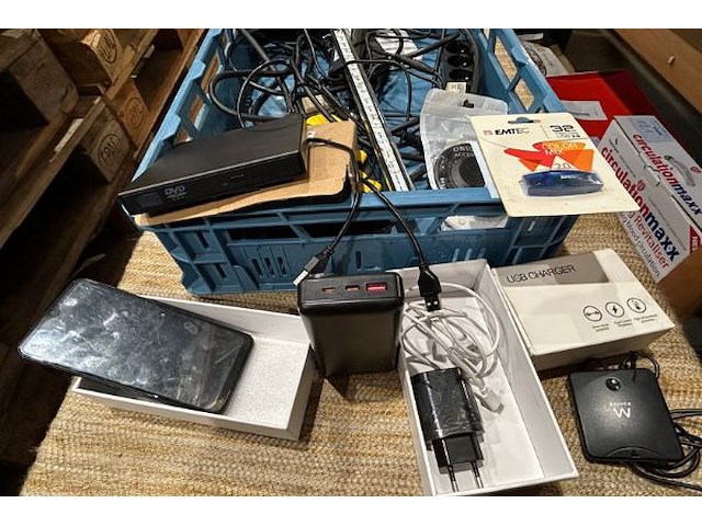 Electronica - afbeelding 2 van  2