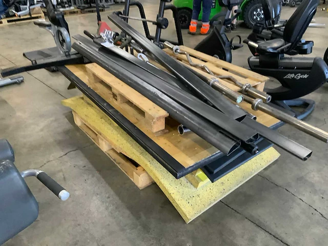 Eleiko platform met 3 stangen krachtstation - afbeelding 4 van  6