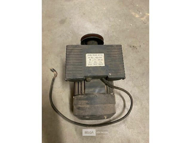 Elek. motor type: yl90l-2 - afbeelding 1 van  3